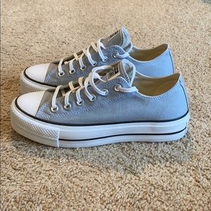 Gray converse women’s 8.5